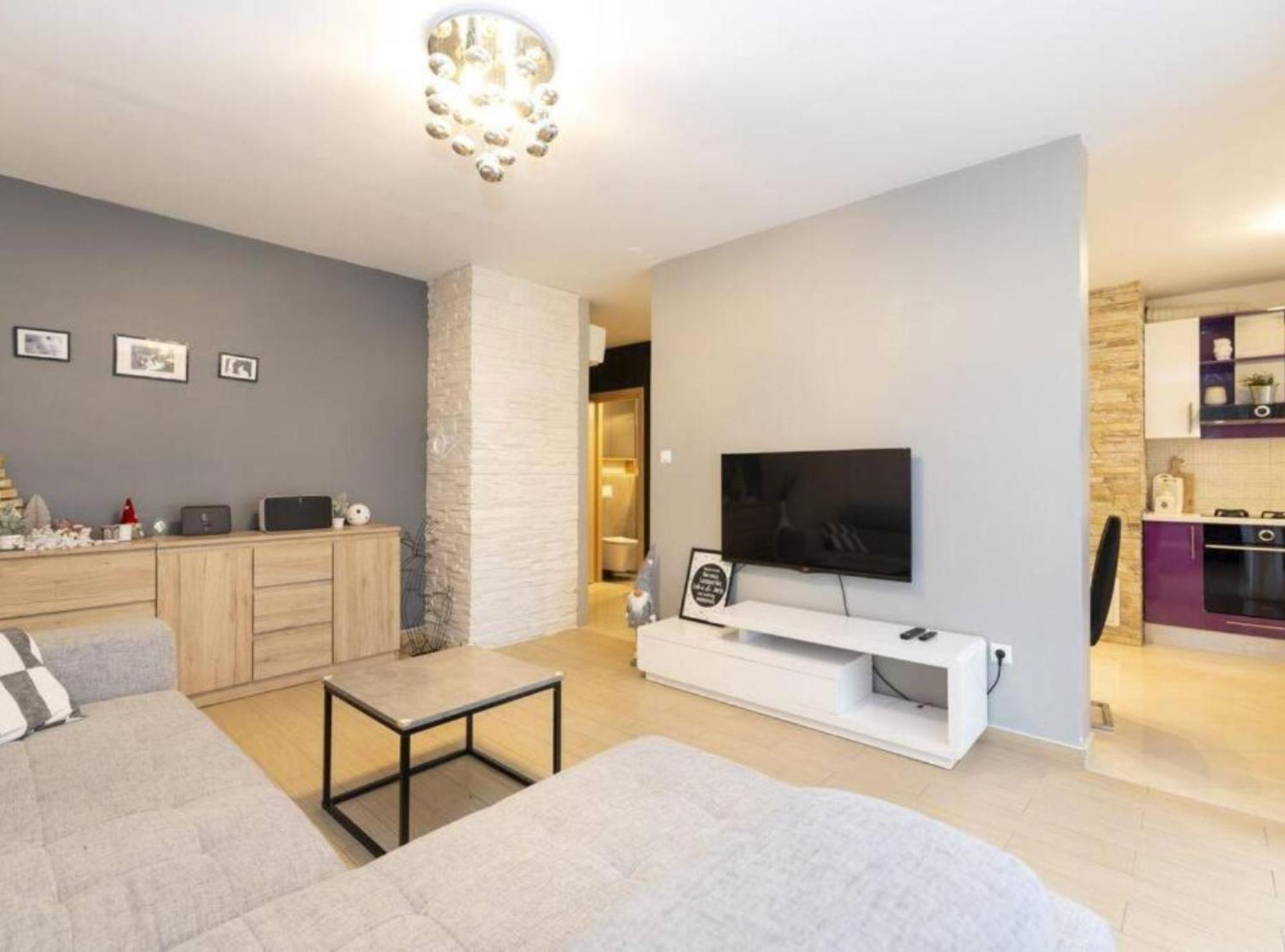 Zrmanja Canyon Apartment โอเบรอควาซ ภายนอก รูปภาพ