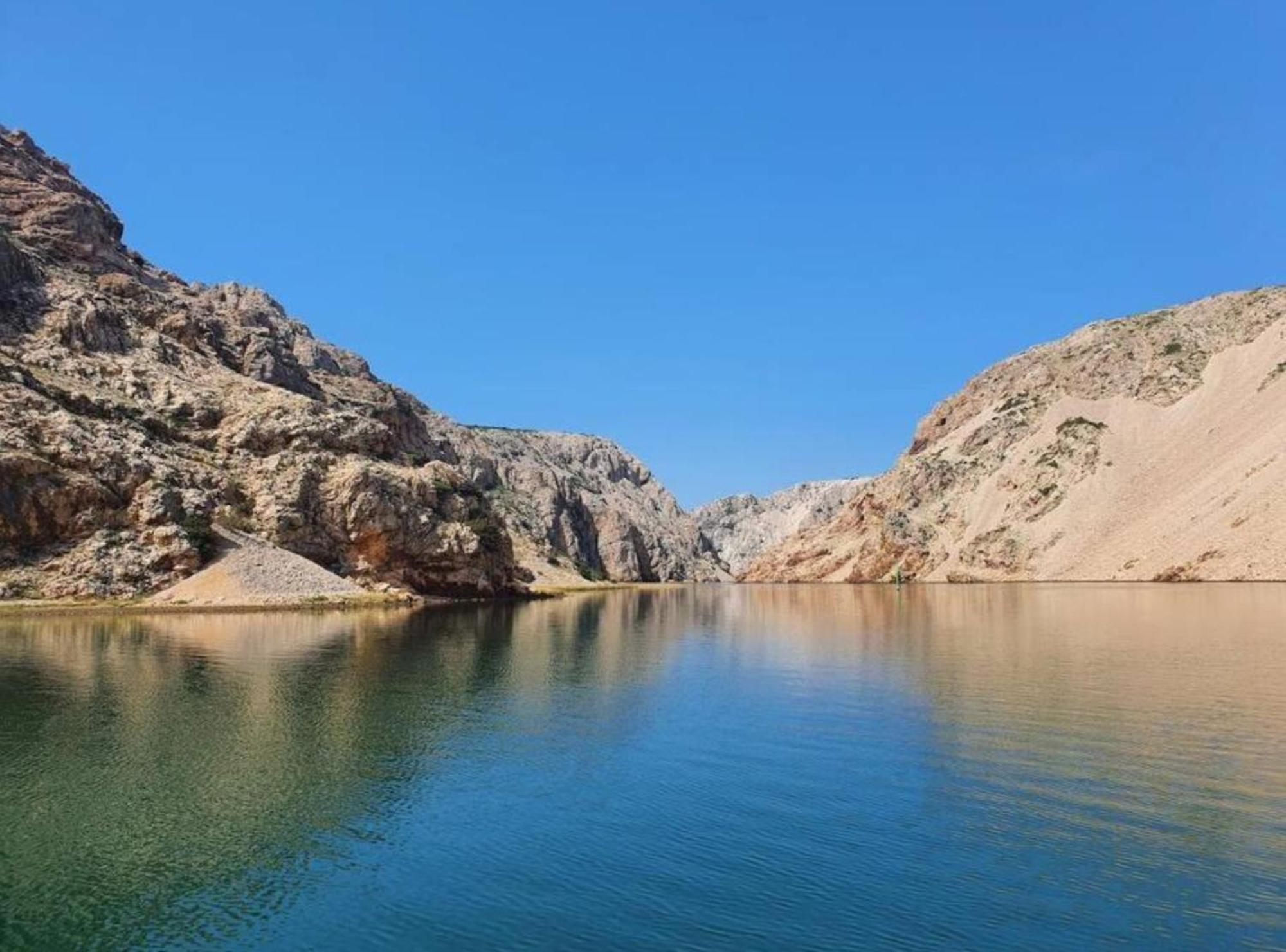 Zrmanja Canyon Apartment โอเบรอควาซ ภายนอก รูปภาพ